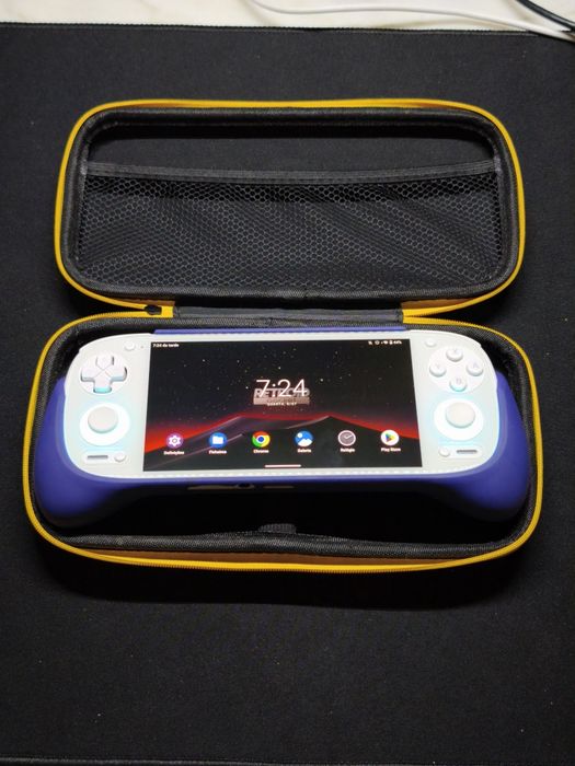 Retroid Pocket 5 + acessórios
