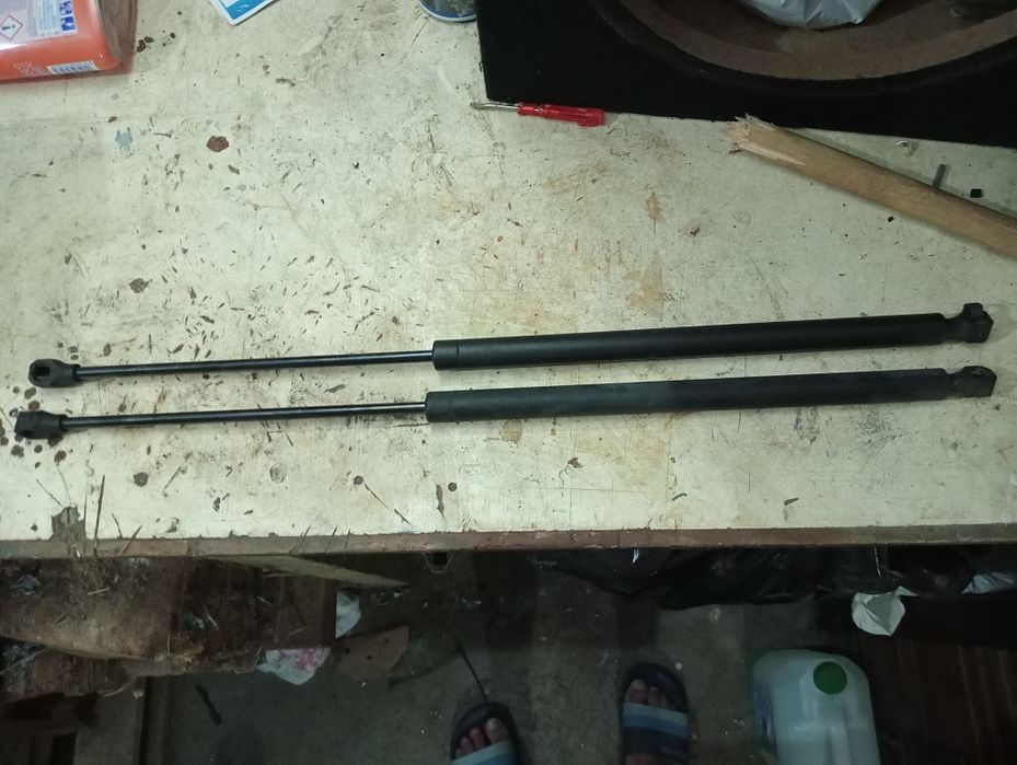 Amortecedor para malad citroen xsara de 60 Cm em bom estado