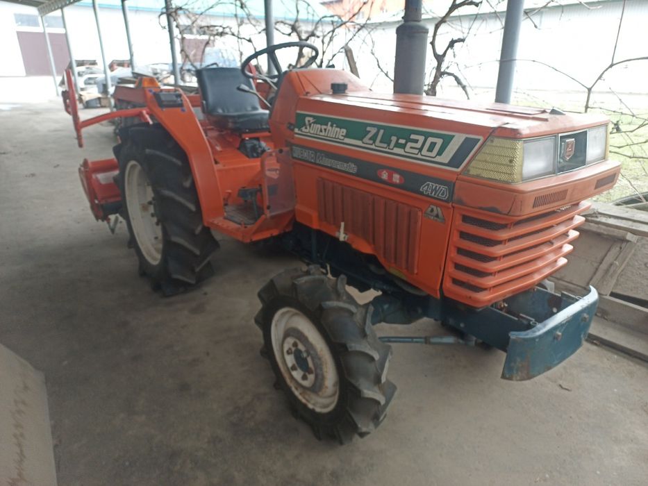 Трактор Kubota Zl1