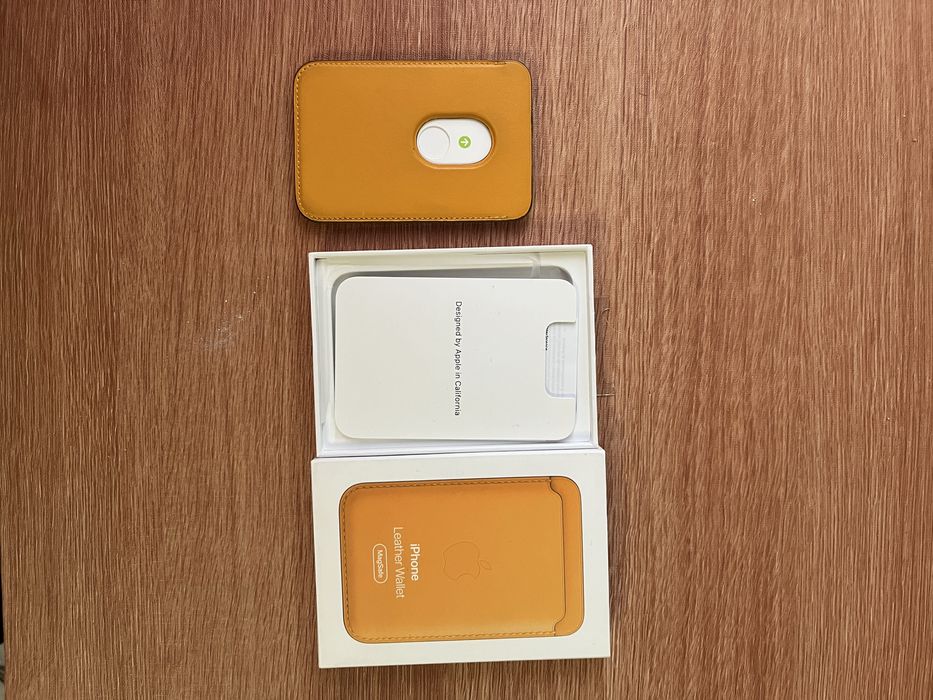 Аксесуар (гаманець) з magsafe на Iphone