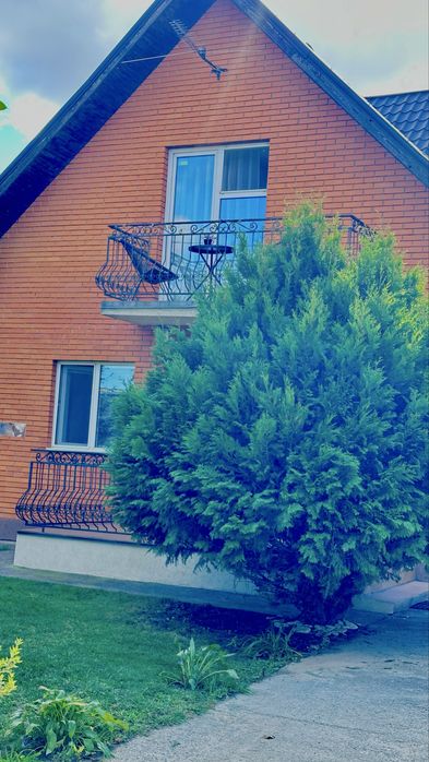 Будинок , Гатне ,інвертор,газ,можно з тваринами