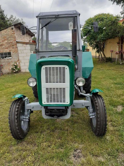 Traktor ciągnik C355/360