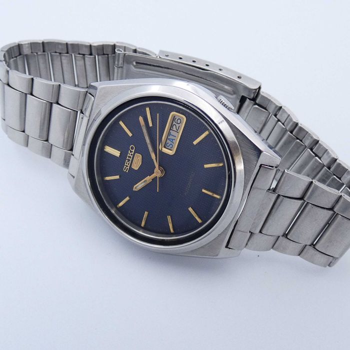 Granatowe SEIKO 5 "mikro-kratka" Automatic 1990r