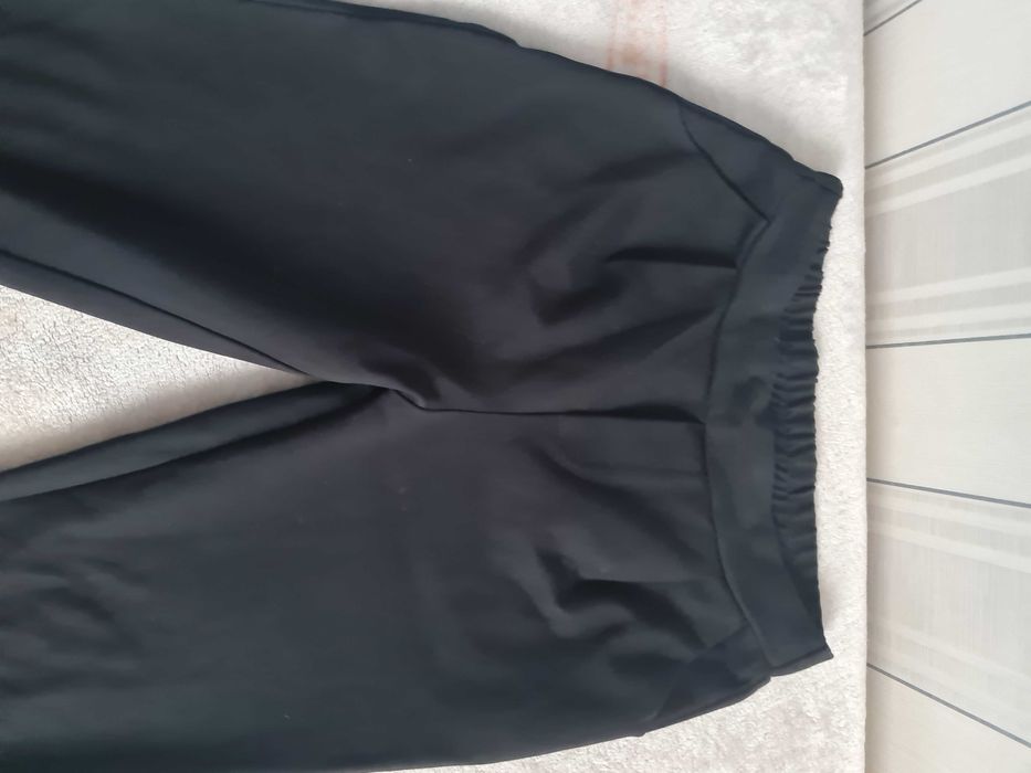 Жіночі штани розмір L