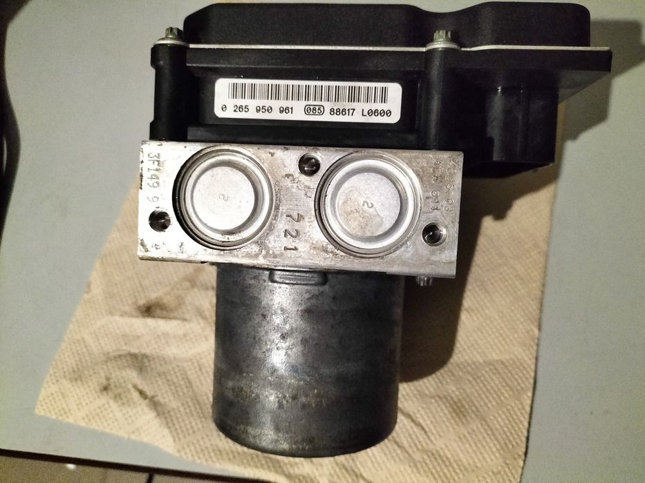 Módulo ABS Audi A4 Avant B8 2008