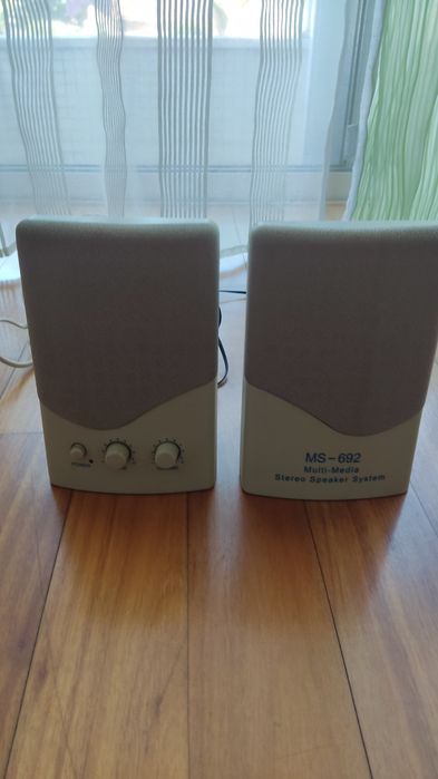Colunas para PC MS-629