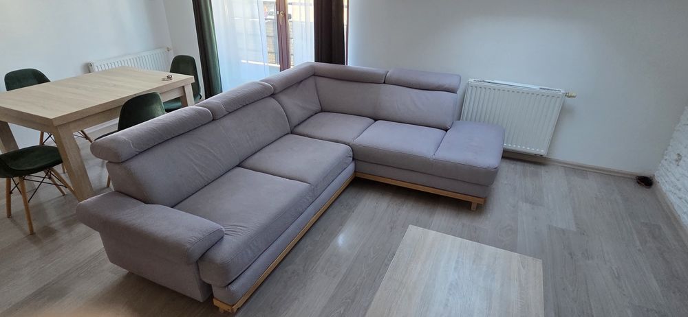 Duży narożnik z funkcją spania – jasnoszary – Szczecin Warszewo