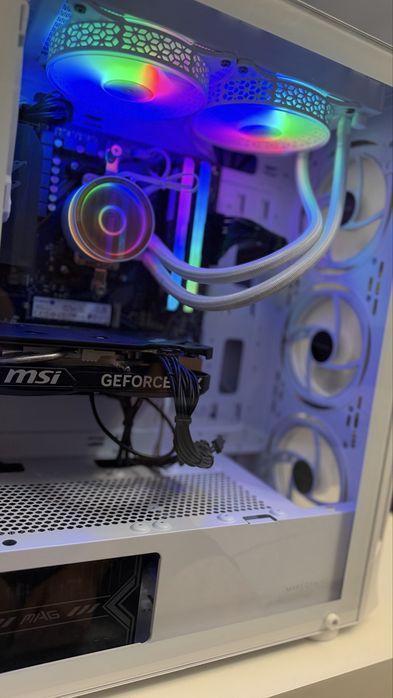 PC Gaming Branco | Ryzen 7 5700X | RTX 4060 8GB | 32GB RAM | NVMe 1TB | Water Cooler | Win 11 Pro