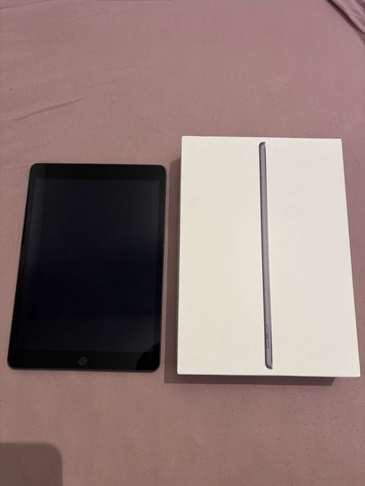 Ipad 9 generacji - srebrny 64GB