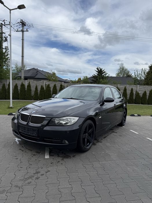 Sprzedam BMW e90 330D *Manual*