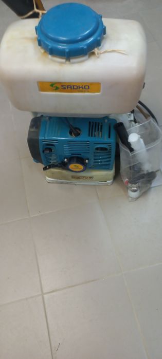 Садовий оприскувач Sadko gmd-5714 бензиновий