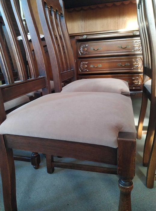 Stylowe krzesła dębowe komplet 6 sztuk