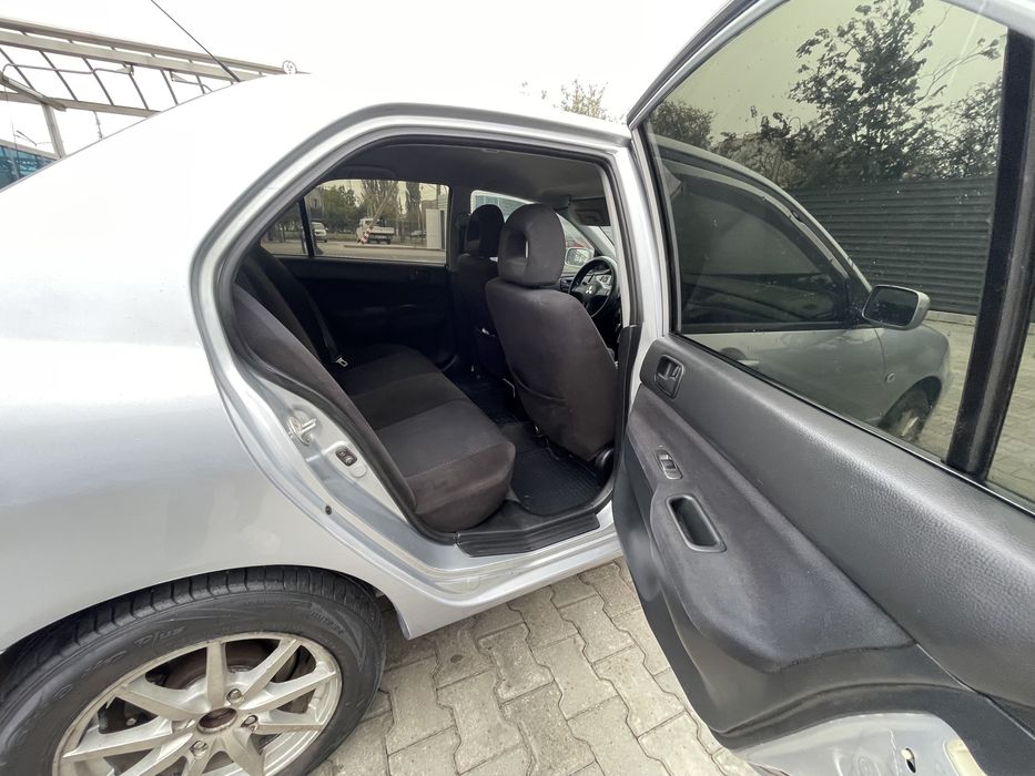 Mitsubishi Lancer 2007 Автомат газ