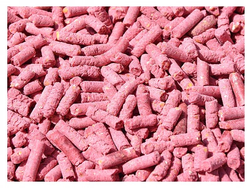 Pellet zanętowy wędkarski 4,5kg 6mm MORWA BIAŁA zanęta karp karaś lesz