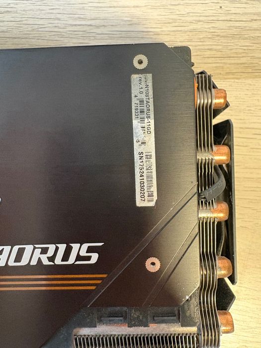 AORUS GTX 1080 Ti 11GB – sem imagem / para reparação