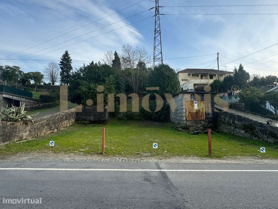 Terreno, Em Selho (S. Jorge), Guimarães — Gondar, Braga