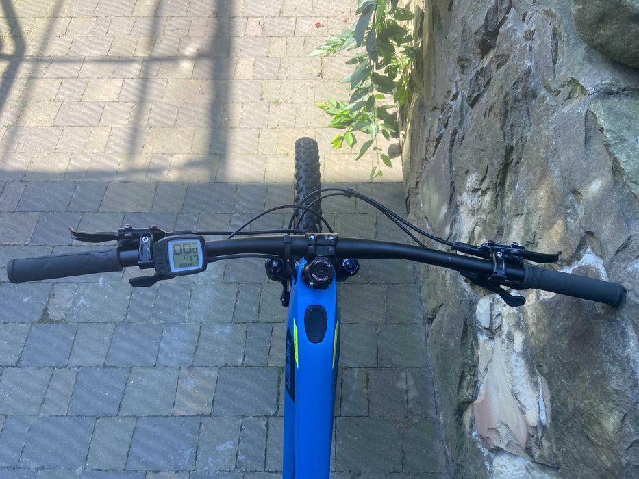 Карбоновий електровелосипед двопідвіс Viper Aconcagua PT600