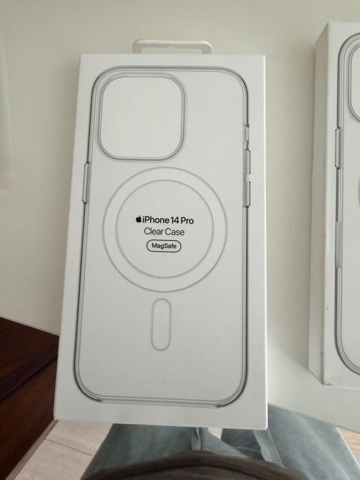 Capas , iPhone 14pro  MagSafe originais 30e cada