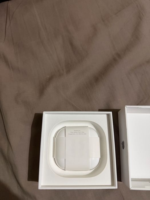 Airpods 4 ANC (2024)
