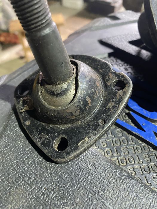 Продам шарові опори до ваз 2101-2107