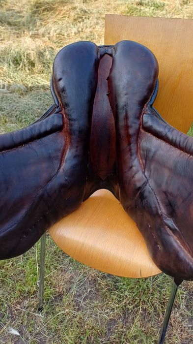 Сідло на коня на продаж