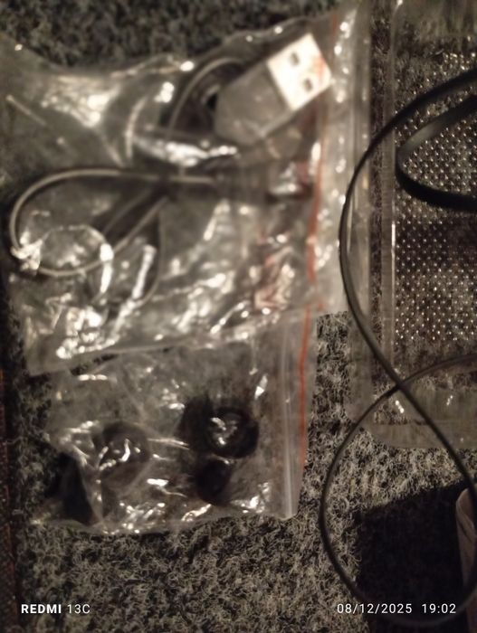 Wireless earphones