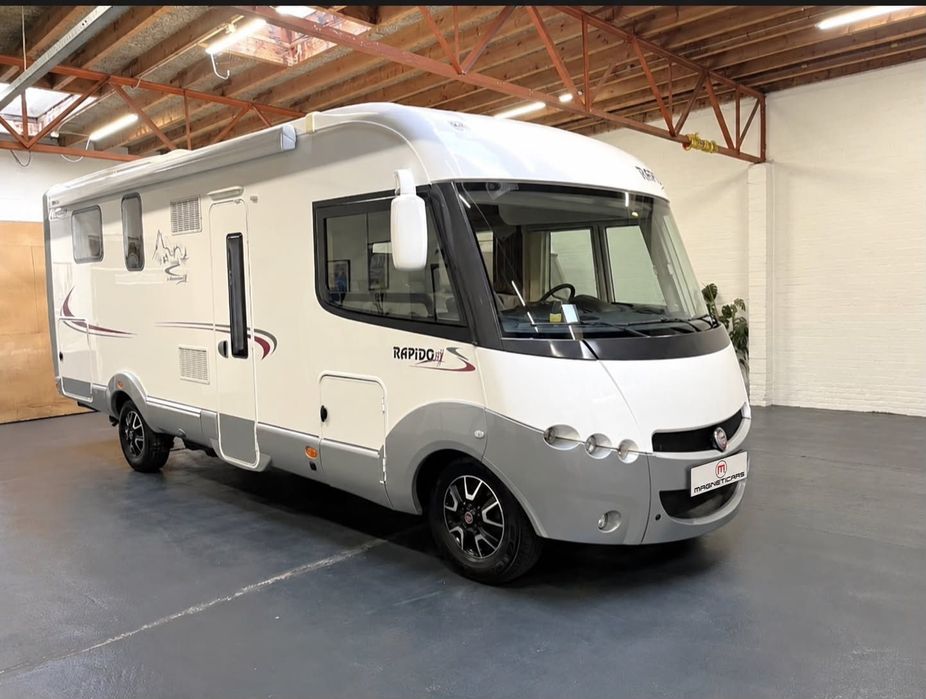 Rapido Serie 90dF 9092 DF Cama Central