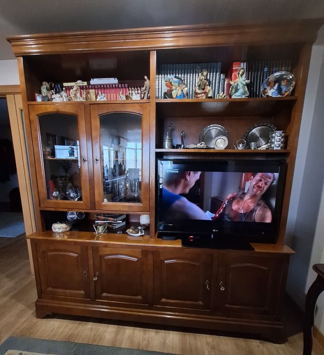 Movel de Sala em Cerejeia