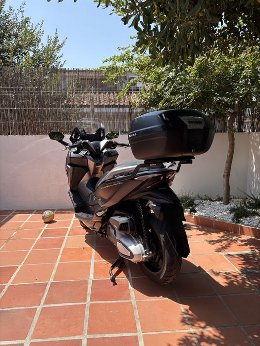 Vendo Honda Forza 350cc