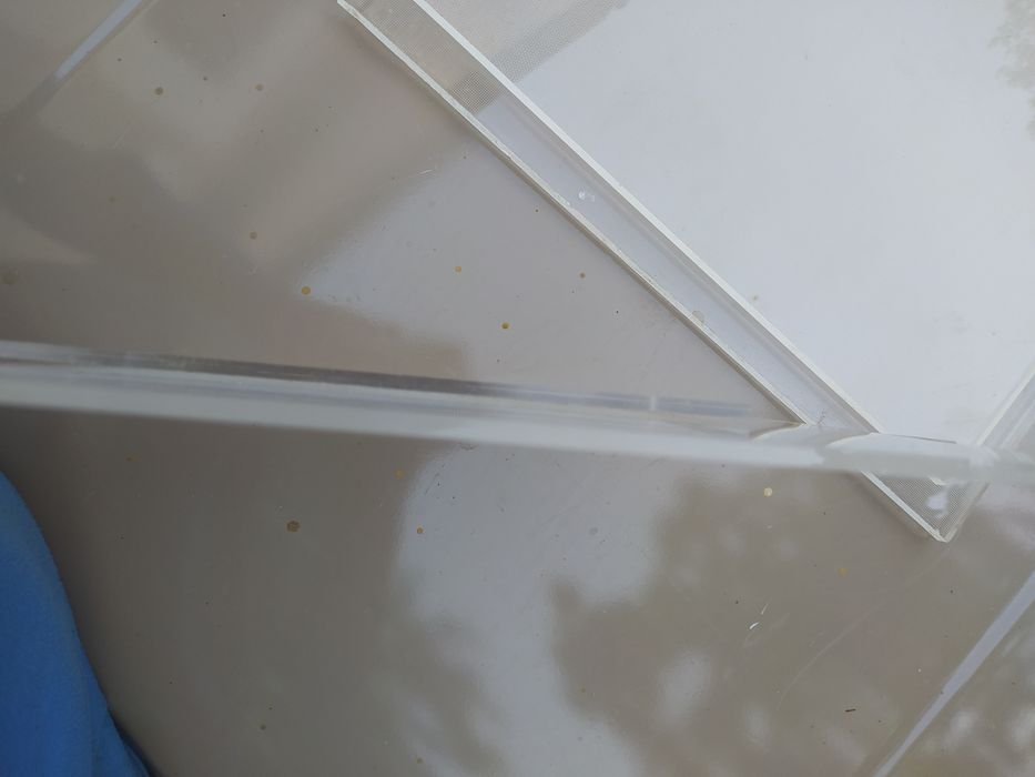 Оргскло з моніторів