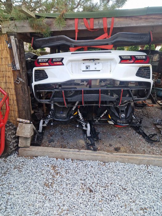 Corvette c7 prawa szyba lusterko i c8  szybai czesci