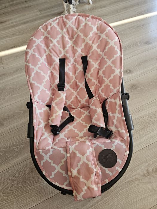 Leżaczek bujaczek Petite cherie