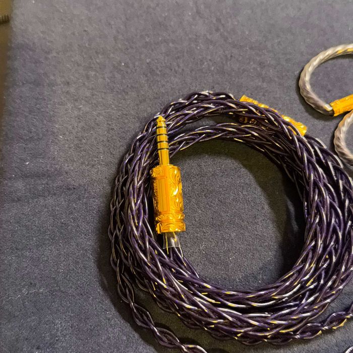 Beat Audio Valhalla 15th Anniversary – 1 ze 100 sztuk / kabel IEM