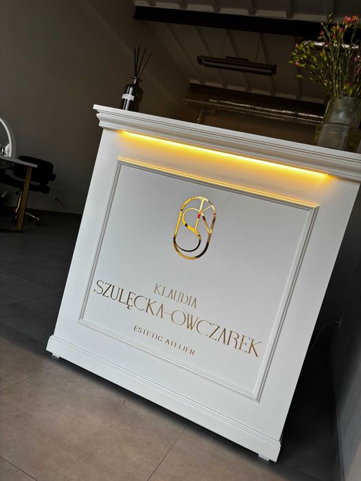 Lada recepcyjna kosmetyczna fryzjer barber butik