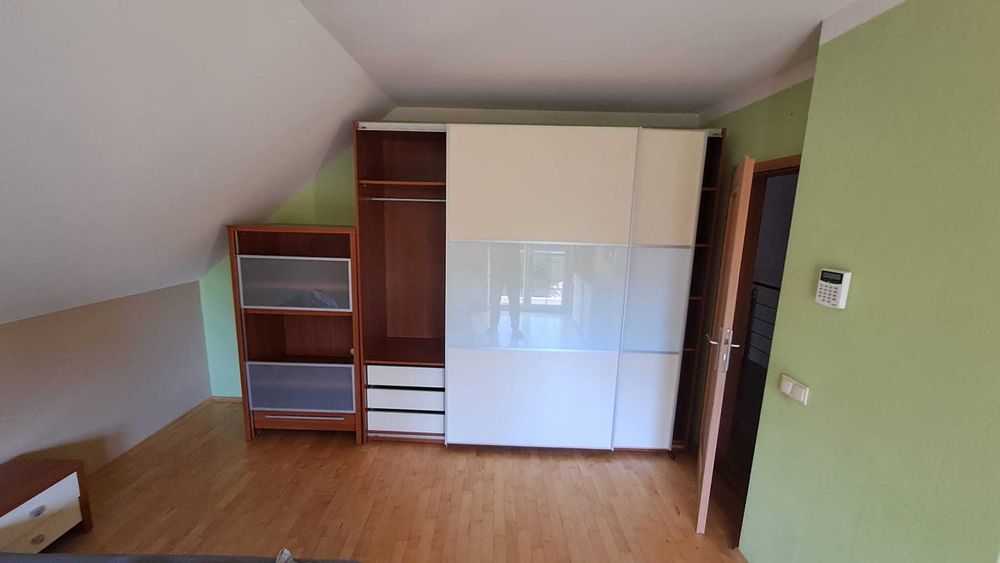 Sprzedam komplet mebli do sypialni wraz z łóżkiem dwuosobowym./zestaw/