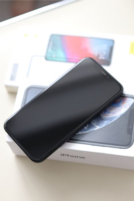 Продам Iphone XR 128 GB Black в комплекті з коробкою