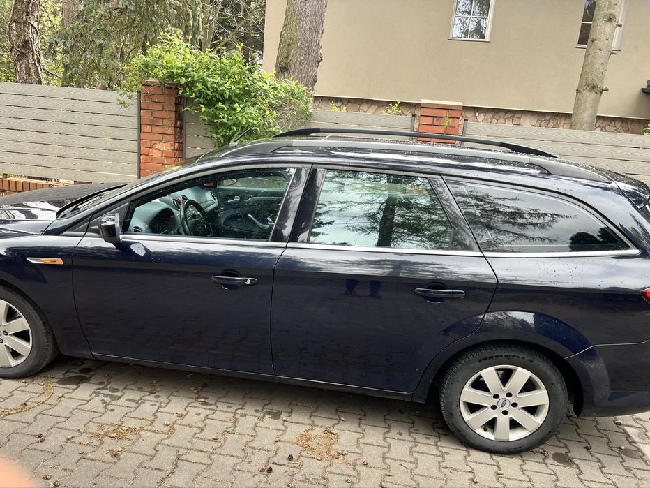 Ford Mondeo.