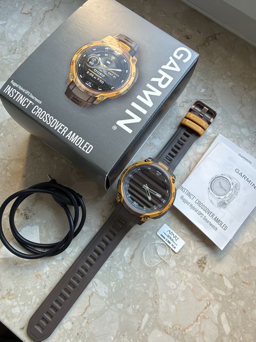 Garmin Instinct Crossover AMOLED