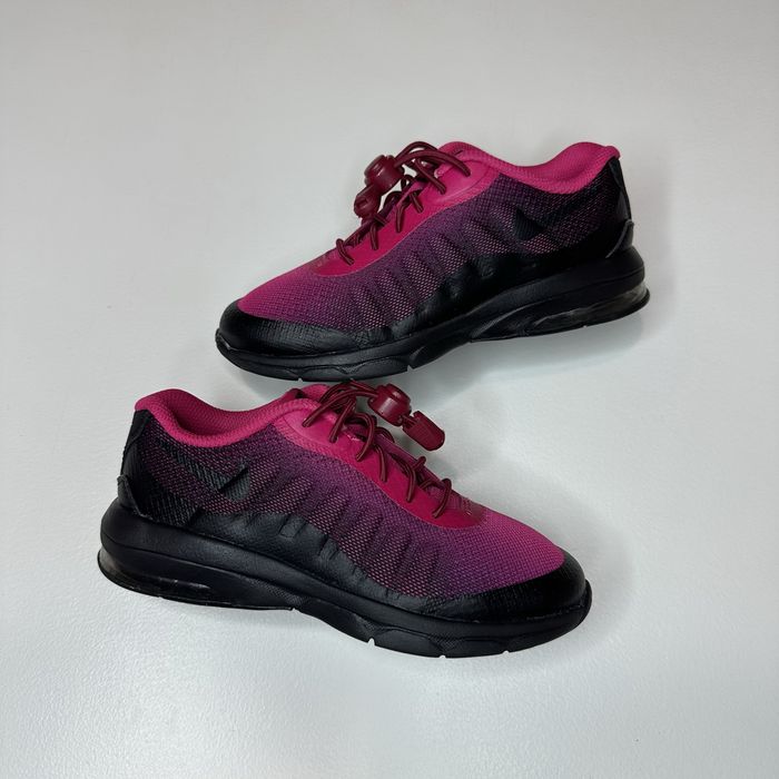 Nike Air Max Invigor оригинальные крутейшие кроссовки