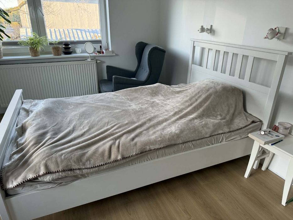 Lózko hemnes ikea