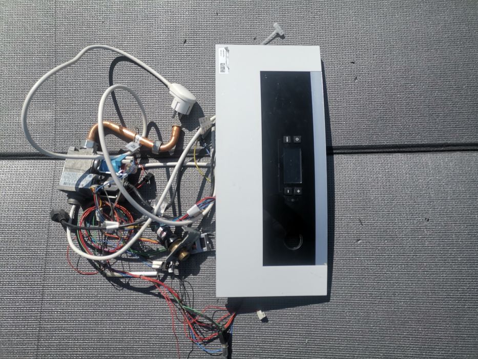 Buderus logamax plus GB012 płyta główna