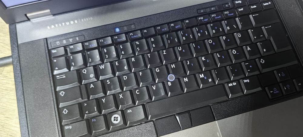 Ноутбук Dell P05f/i5-560M/Ram 4Gb/HDD No