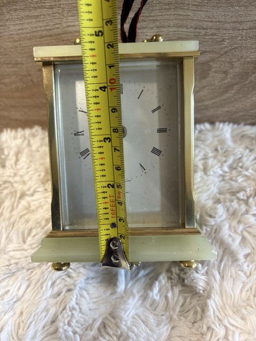 zegar kominkowy z mosiądzu i zielonego kamienia