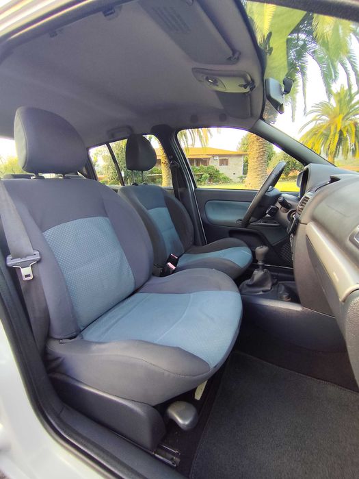 Renault Clio 1.5 Dci 80 Cv´s - Nacional - Motor com 150 Mil Km´s - 5 Lugares - Revisão Feita
