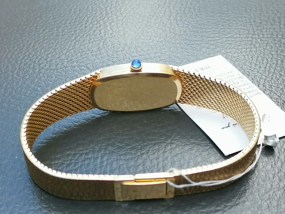 Золотые часы Zenit Movado: 208 800 грн. - Наручные часы Песочин на Olx