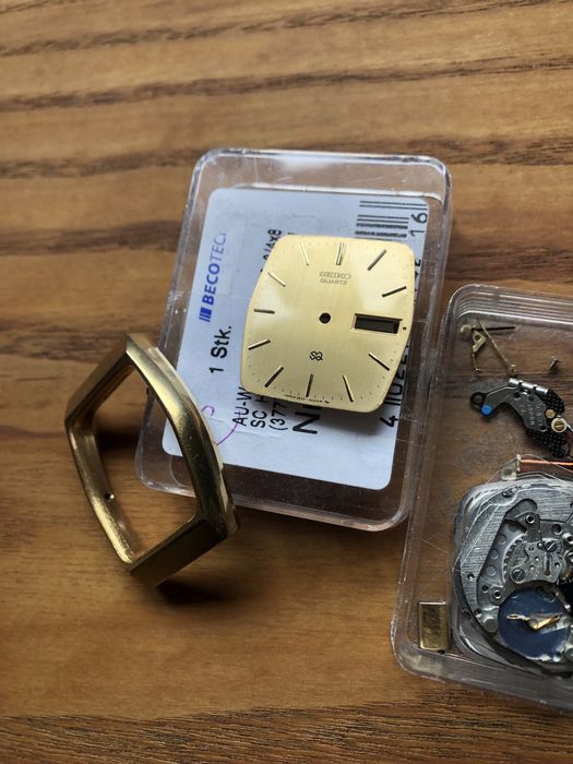 Zegarek SEIKO Vintage SQ