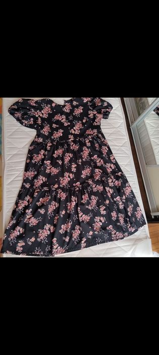 Продається жіноче плаття для вагітних