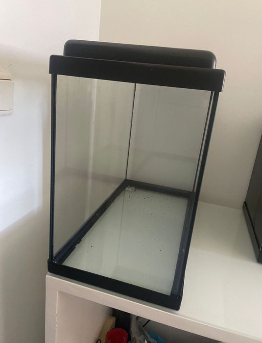 Vendo aquario 50L