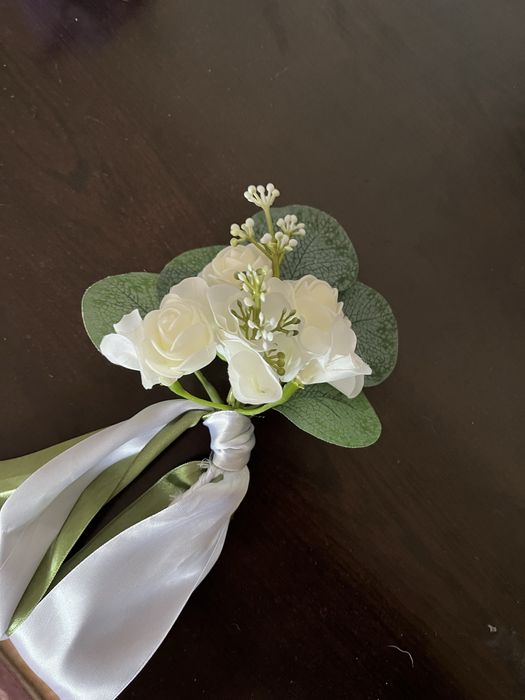 Прикраси для весільної машини