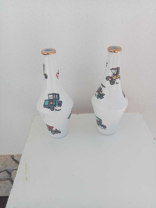 Garrafas porcelana antigas - Colecionadores imagens carros antigos